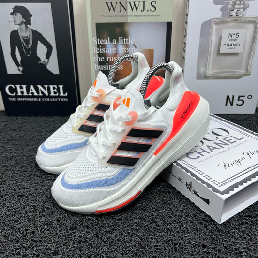 Adidas Ultraboost  Ref: 4486 Dama